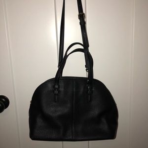 Black Vera Bradley Handbag with removable strap